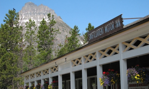 Swiftcurrent Inn