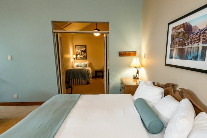 Grouse Mountain Lodge / Pursuit Collection — , 