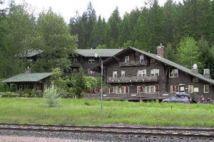 Belton Chalet | Across from Amtrak Station