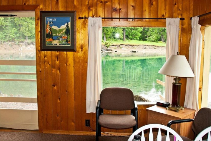 Apgar Village Lodge and Cabins / Pursuit Collection — West Glacier, MT