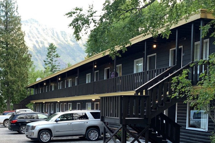 Motel Lake McDonald / Pursuit Collection — West Glacier, MT