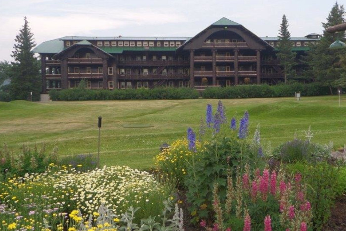 Glacier Park Lodge / Pursuit Collection — , 