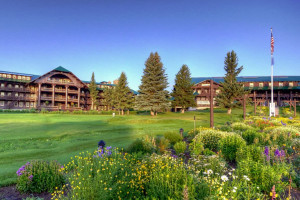 Glacier Park Lodge & Golf Course