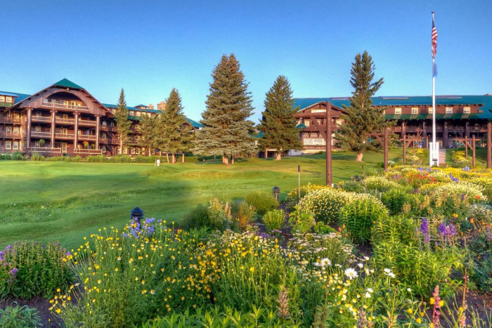 Glacier Park Lodge / Pursuit Collection — East Glacier Park, MT
