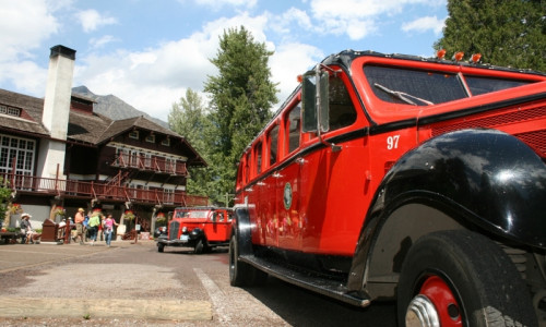 Glacier Park Lodge